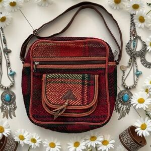 WEHNCKE Vintage Woven Wool Crossbody Purse Bag Boho Tapestry Hippie Festival Y2K